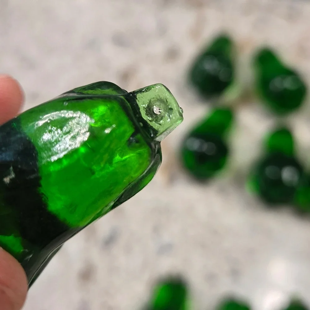 Vintage‎ 14 Green Solid Glass Pear Ornaments Pendants Christmas